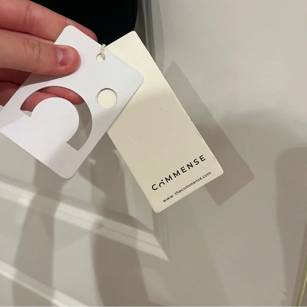 Knit Short Sleeve Midi Dress - Picture 4 of 6